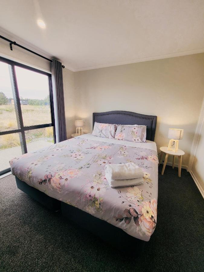 April Lodge Лейк Текапо Екстериор снимка